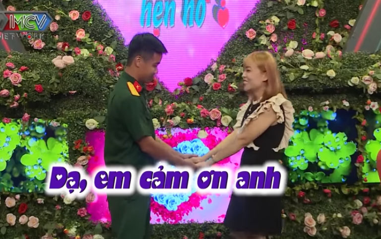 Vừa gặp lần đầu, chàng trai đã "hôn qua hôn lại" rồi hỏi cưới luôn nữ kỹ sư cá tính - 14