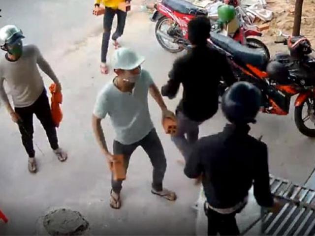 Pháp luật - Hai thanh niên gọi người đập phá nát tiệm hớt tóc lúc rạng sáng