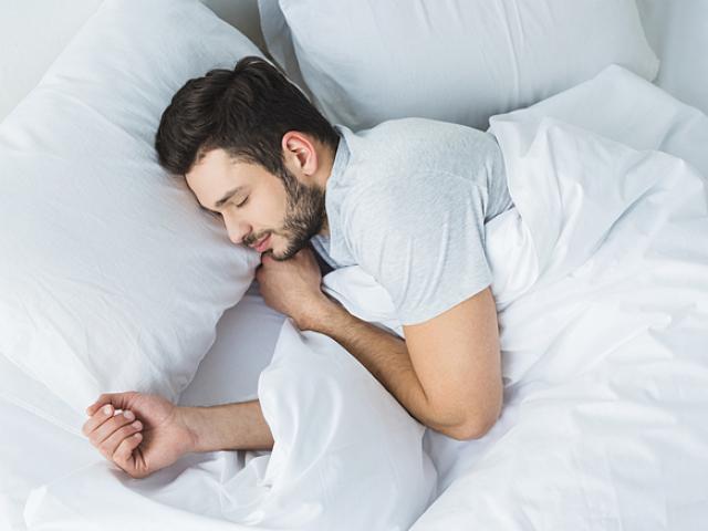 Sức khỏe đời sống - Quý ông "hưởng lợi" lớn nhất khi ngủ trong trời lạnh và 8 tác dụng thần kỳ khác