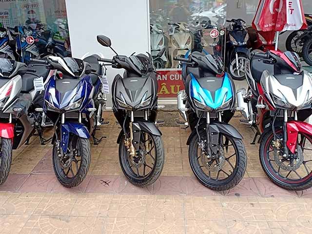 Thế giới xe - Giá Winner X tụt dốc không phanh trước tin Exciter 155 VVA trình làng