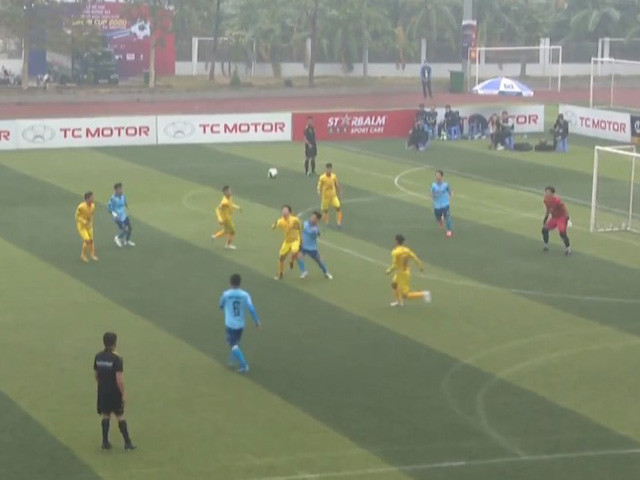 Bóng đá - Kịch tính chung kết bóng đá "phủi": 4 bàn ngoạn mục, "đấu súng" nghiệt ngã