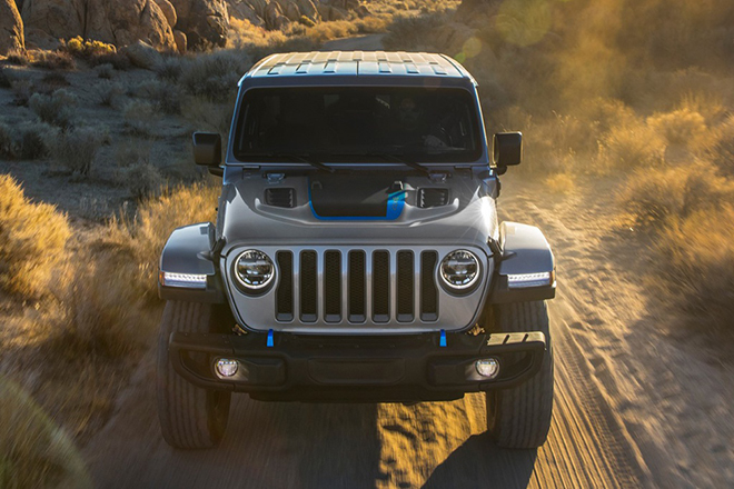 Xe địa hình Jeep Wrangler 4xe 2021 chốt giá từ 1,14 tỷ đồng
