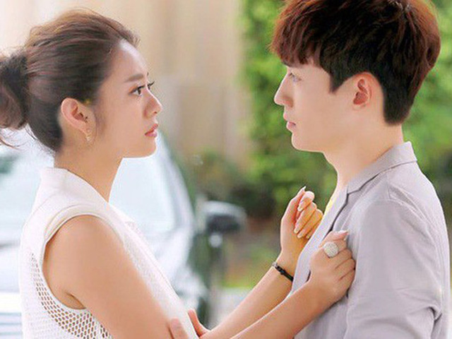 Bạn trẻ - Cuộc sống - Khổ tâm vì sống với chồng mới mà vẫn còn thương nhớ chồng cũ