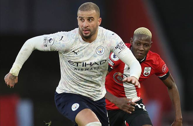 Kyle Walker, một trong những cầu thủ Man City dương tính với Covid-19