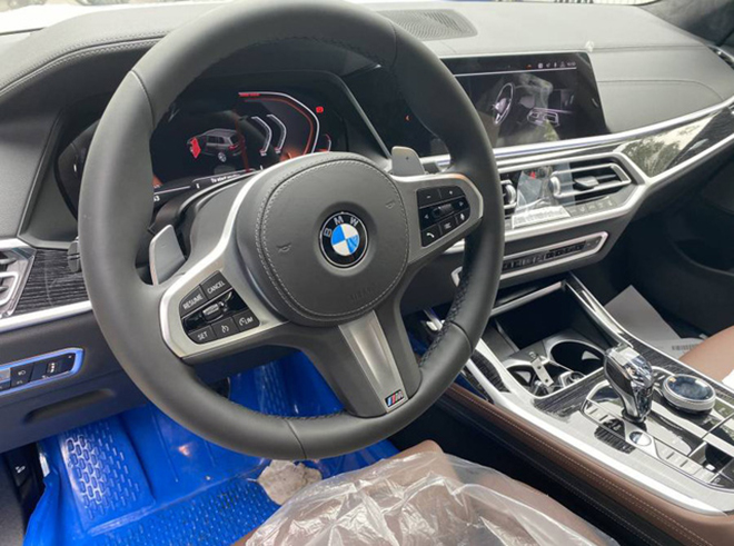BMW X7 M Sport chính hãng tại Việt Nam có giá rẻ bất ngờ - 8