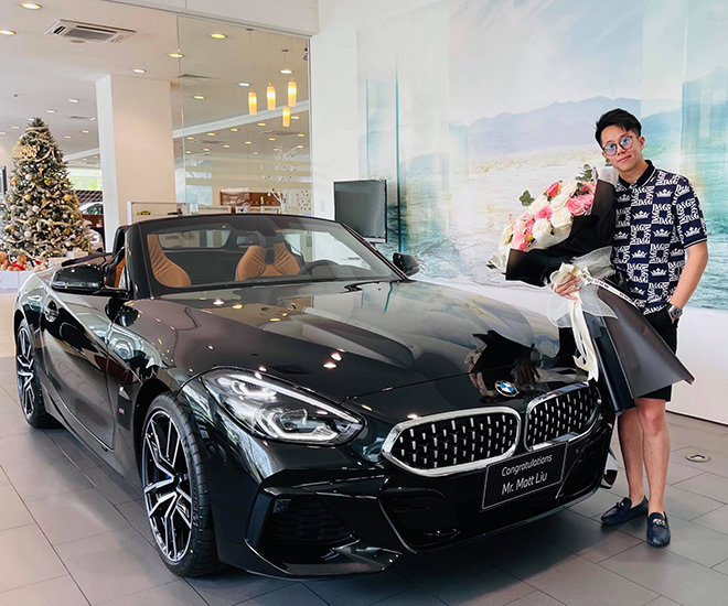 Bạn trai Hoa hậu Hương Giang tậu BMW Z4 2020 giá gần 3 tỷ đồng - 1
