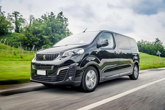 Peugeot Traveller đang được giảm giá 70 triệu đồng, hưởng thêm ưu đãi 50% phí trước bạ - 4