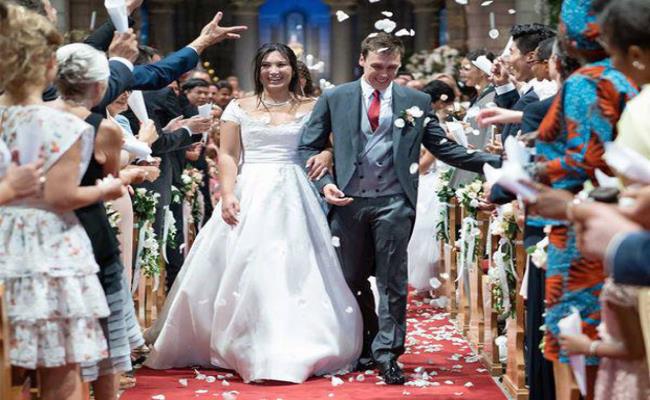 Hoàng gia giàu hơn cả nữ hoàng Anh, có con dâu gốc Việt quê ở Hội An - 6