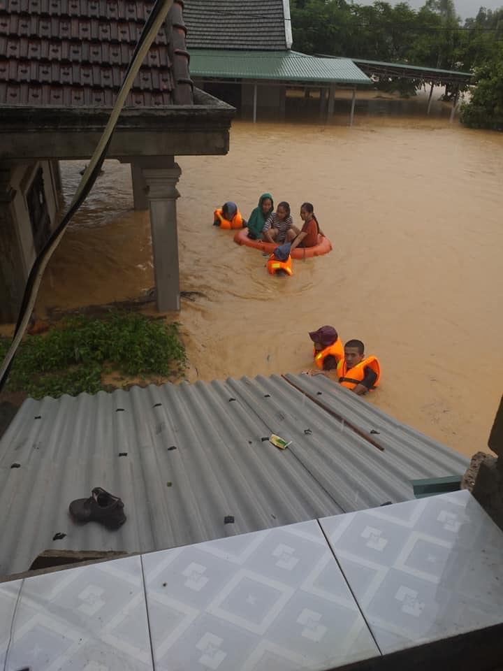 Thiên tai năm 2020: Khốc liệt và đau thương - 36