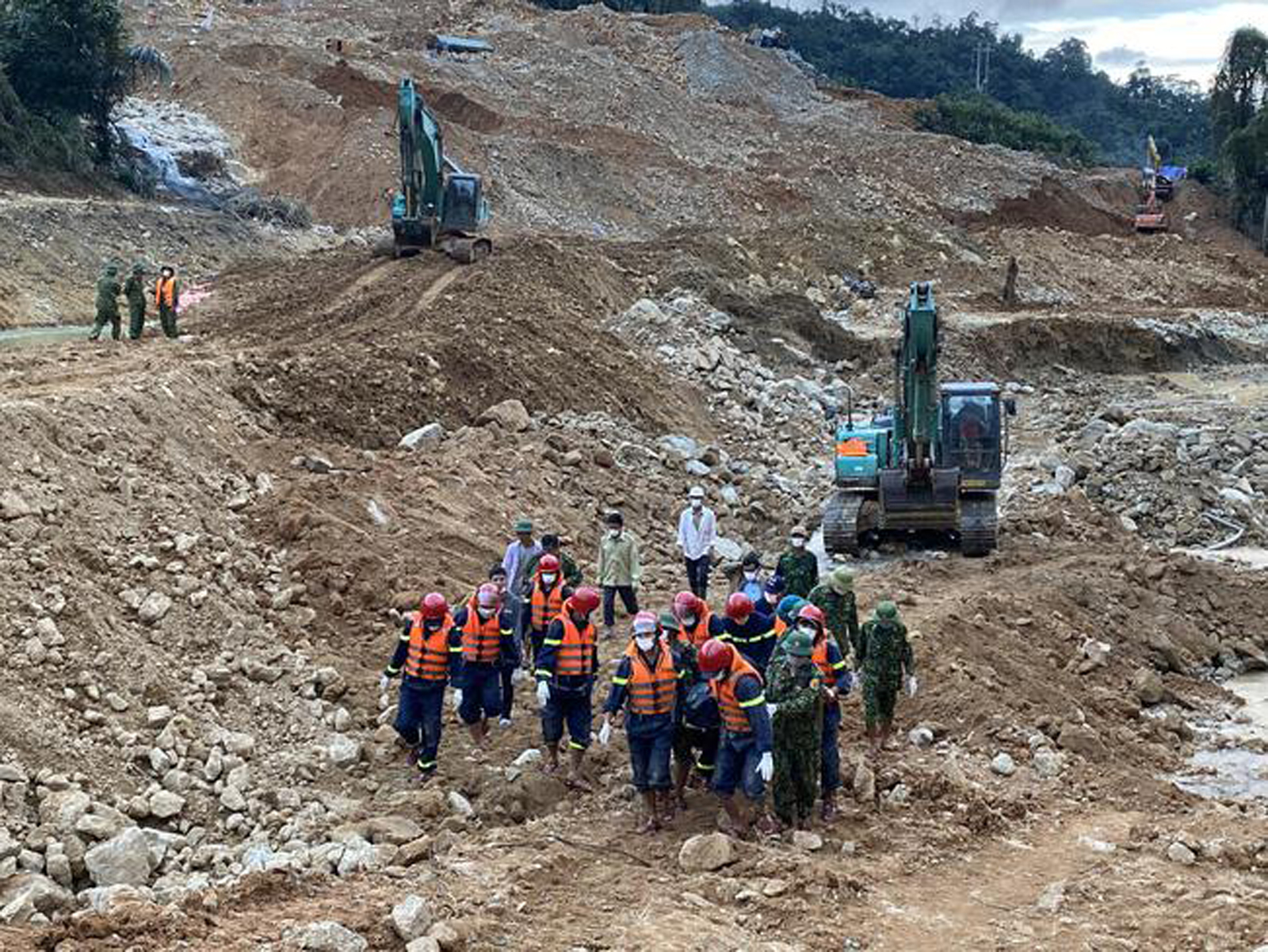 Thiên tai năm 2020: Khốc liệt và đau thương - 42