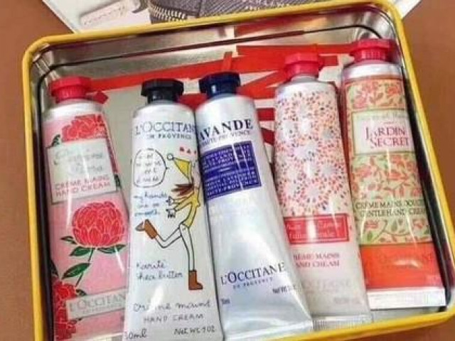 Thị trường - Tiêu dùng - Hàng loạt các sản phẩm kem dưỡng ẩm da bị làm nhái bán tràn lan trên thị trường