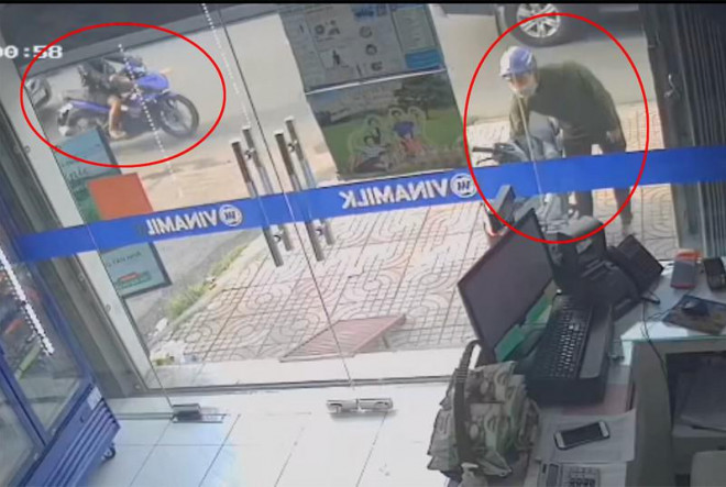 Camera ghi hình kẻ trộm bẻ khóa xe trong 3 giây ở Thủ Đức - 2