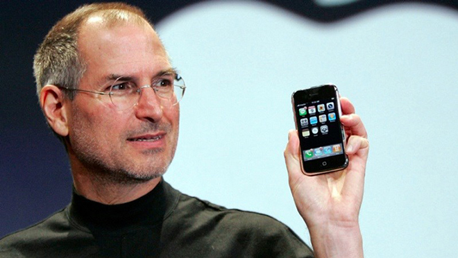Huyền thoại Steve Jobs và chiếc iPhone đầu tiên.