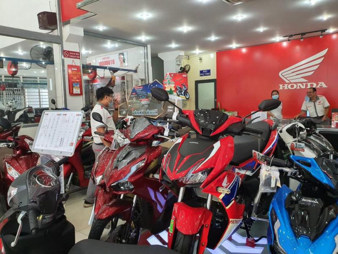 Nhiều mẫu xe Honda giảm giá gần 2 triệu đồng hút khách Việt - 1