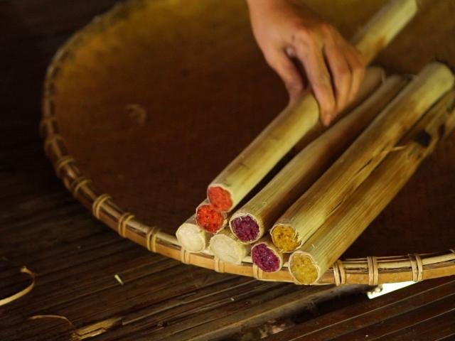 Ẩm thực - Cách làm cơm lam nhiều màu thơm dẻo, ấm bụng ngày đông