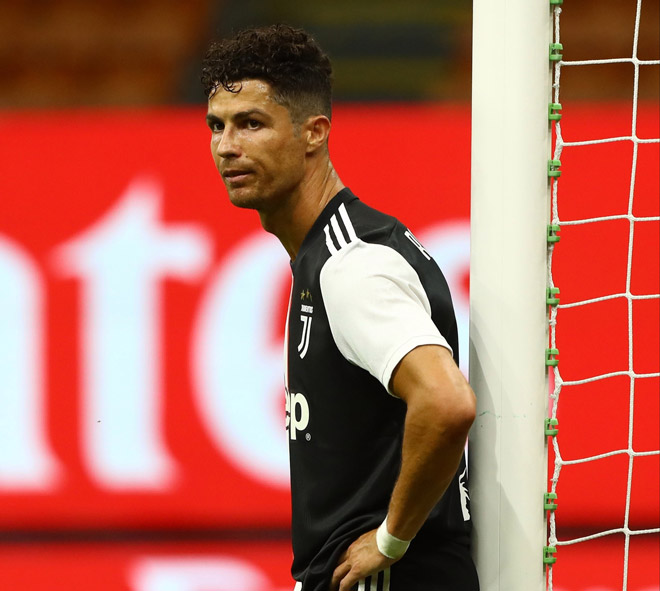 Xấu hổ Ronaldo – Juventus  năm 2020: Chỉ xếp thứ 4, thua xa AC Milan – Ibra - 1