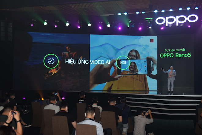 TRỰC TIẾP: Sự kiện ra mắt siêu phẩm OPPO Reno5 tại Việt Nam - 25