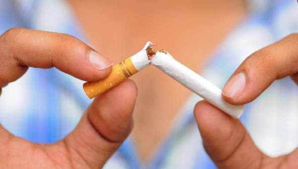 Ngoài ung thư vòm họng, bạn còn có nguy cơ mắc thêm 9 loại ung thư nếu tiếp tục hút thuốc lá - 2