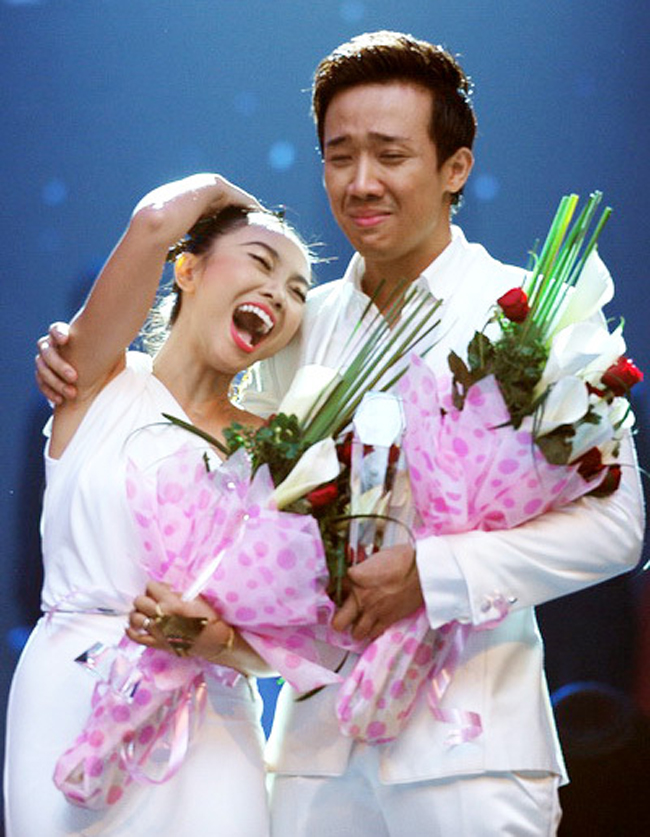 Bất chấp những tranh cãi, Trấn Thành - Đoan Trang đã lần thứ 5 liên tiếp đạt được số điểm cao nhất từ ban giám khảo với đêm thi này tại Cặp đôi hoàn hảo 2011.
