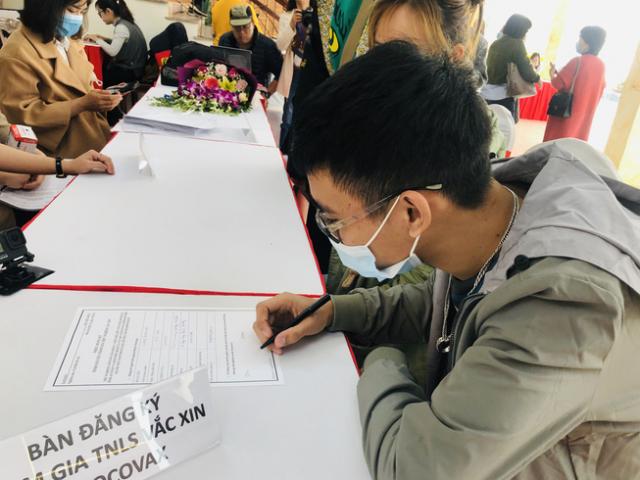 Sức khỏe đời sống - 60 -70% người thử nghiệm vắc xin COVID-19 của Việt Nam có phản ứng nhẹ