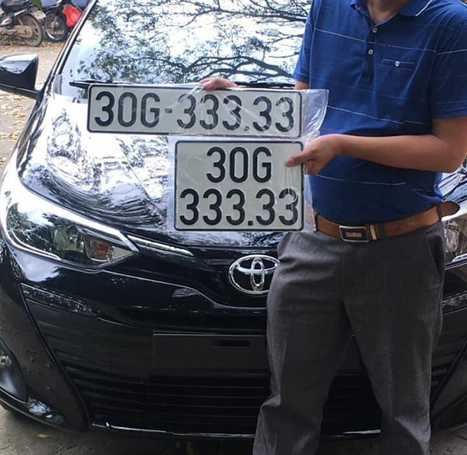 Thêm một bàn tay vàng trong làng bốc biển, chủ xe Toyota Vios tại Hà Nội "bấm" được ngũ quý 7 - 4
