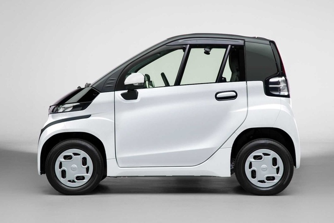 Toyota ra mắt xe điện cỡ nhỏ 2 chỗ giá từ 370 triệu đồng - 3