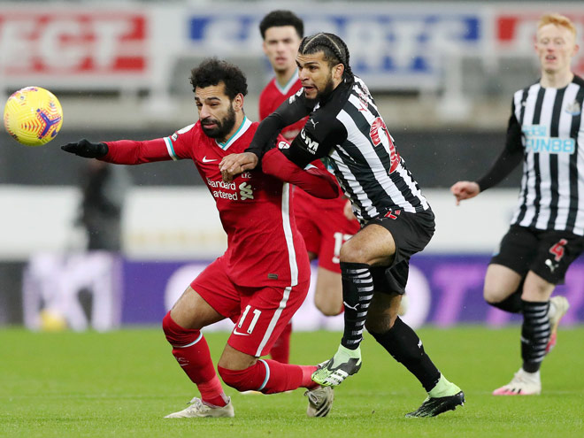 Video Newcastle - Liverpool: "Người nhện" xuất thần, vô duyên khó ngờ - 1