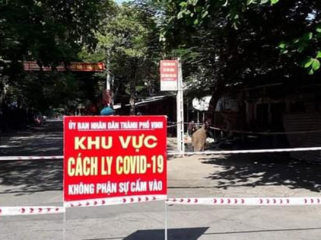 Tin tức trong ngày - Đón con trai đang cách ly tập trung về nhà "làm vía", Bí thư xã bị đình chỉ công tác