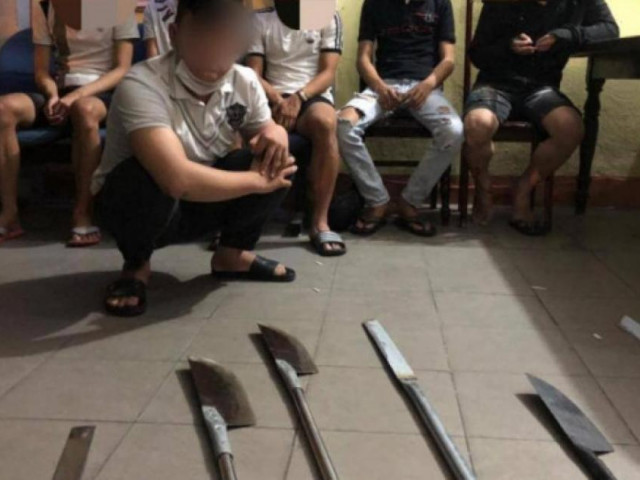 Pháp luật - Thợ cơ khí chế tạo dao phóng lợn cho đồng bọn đi chém nhau