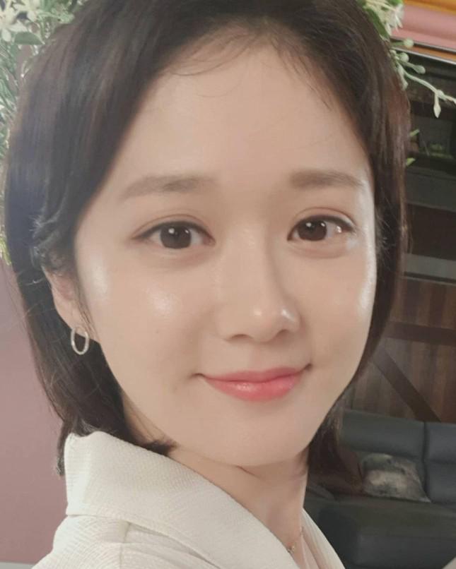 "Ma cà rồng" Jang Na Ra lộ dấu hiệu lão hóa, là do quên trang điểm "hack tuổi"? - 2