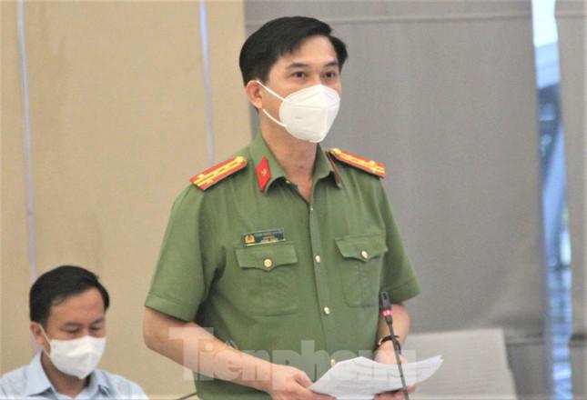 Đại tá Trịnh Ngọc Quyên, Giám đốc Công an tỉnh Bình Dương thông tin về vụ việc