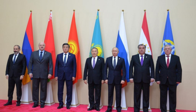 Tổ chức Hiệp ước An ninh Tập thể
(CSTO) được thành lập vào năm 1992, đây là một liên minh quân sự
gồm các nước Armenia, Belarus, Kazakhstan, Kyrgyzstan, Tajikistan
và Nga.