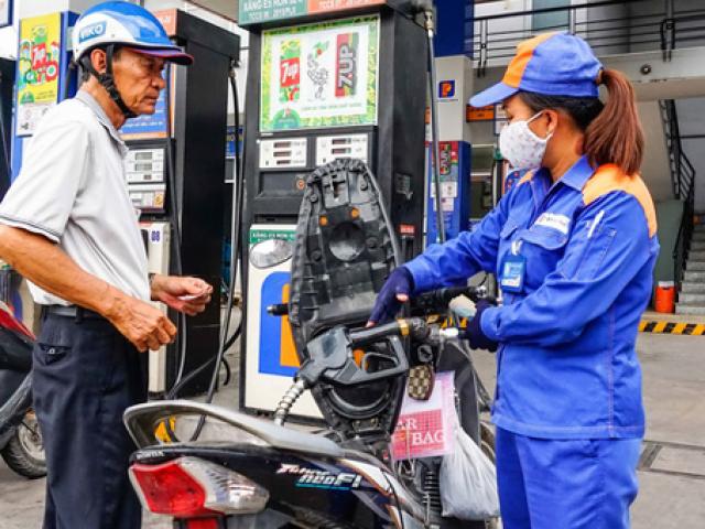 Thị trường - Tiêu dùng - Giá xăng dầu hôm nay 4/10: Diễn biến trái chiều trong phiên đầu tuần