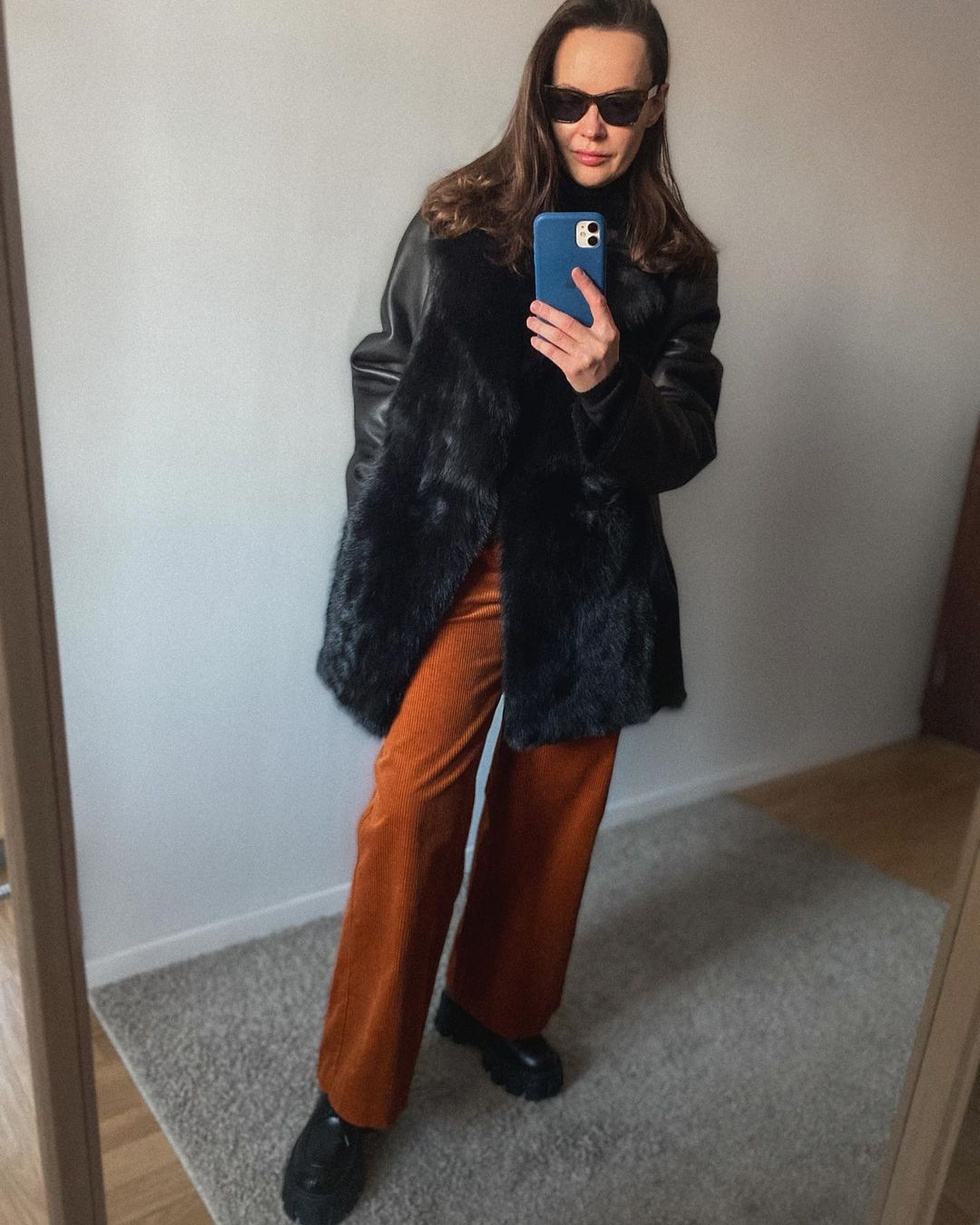 Vải nhung corduroy là xu hướng mới cho mùa thu này? - 2