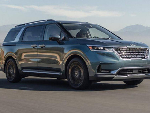 Ô tô - Đại lý chính thức nhận cọc, hé lộ giá Kia Carnival sắp bán tại Việt Nam