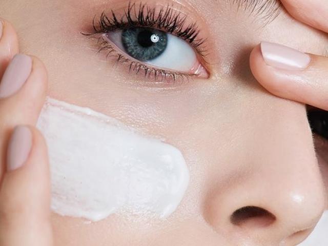 Làm đẹp - Tìm hiểu về thành phần “quý như vàng” là thuốc bổ cấp tốc cho làn da