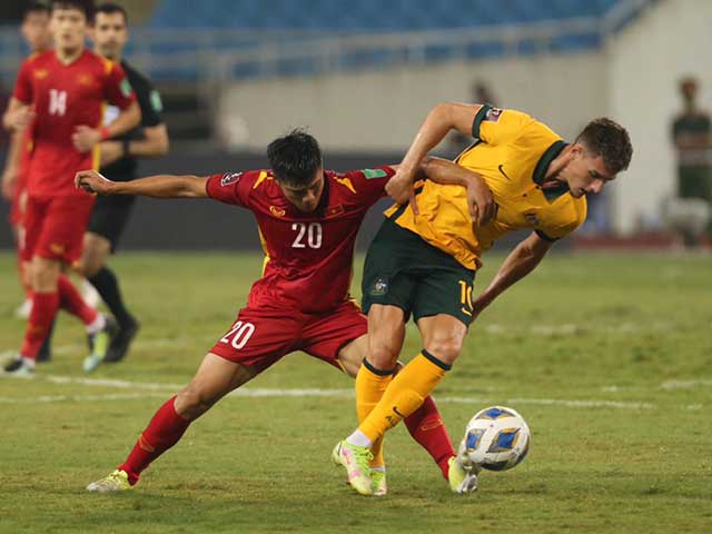 Bóng đá - ĐT Việt Nam coi chừng rơi vào bẫy “cuộc chiến thẻ phạt” của Trung Quốc