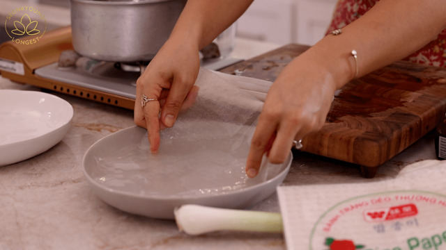 Món Tteokbokki làm từ bánh tráng cực hot trên mạng liệu có ngon đến như vậy? - 1