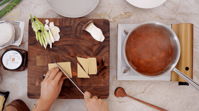 Món Tteokbokki làm từ bánh tráng cực hot trên mạng liệu có ngon đến như vậy? - 6