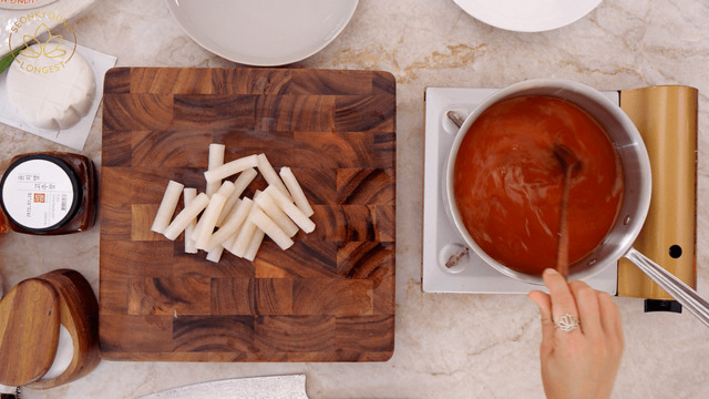 Món Tteokbokki làm từ bánh tráng cực hot trên mạng liệu có ngon đến như vậy? - 5