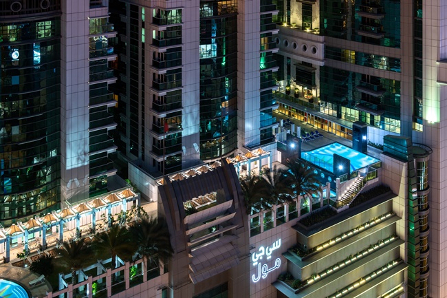 Four Points by Sheraton Sharjah có hồ bơi ngoài trời, hồ bơi dành cho trẻ em và nơi chăm sóc sức khỏe, tập&nbsp;thể dục.
