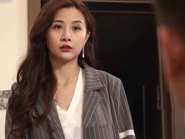 Clip hài hước - Tên trộm mê mẩn cô chủ nhà xinh đẹp và cái kết đắng