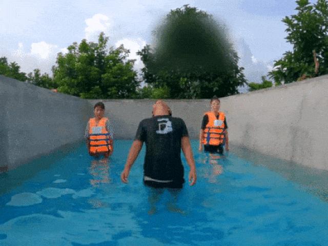 Sao Việt - Thơ Nguyễn nhận “gạch đá” vì làm clip trò chơi phản cảm cho trẻ em