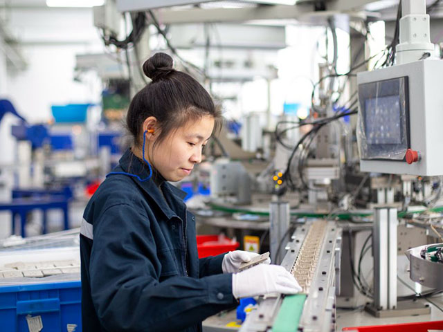 Thời trang Hi-tech - Thêm lý do khiến các nhà cung cấp iPhone tháo chạy khỏi Trung Quốc