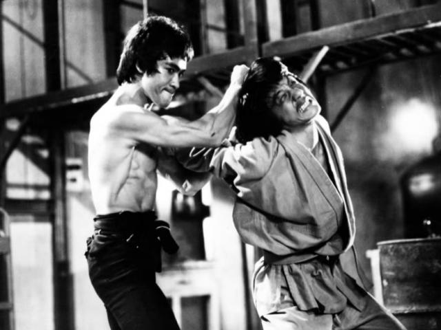 Thể thao - "Sự nổi tiếng đã giết Lý Tiểu Long, cú đấm 300 kg chỉ là thổi phồng"