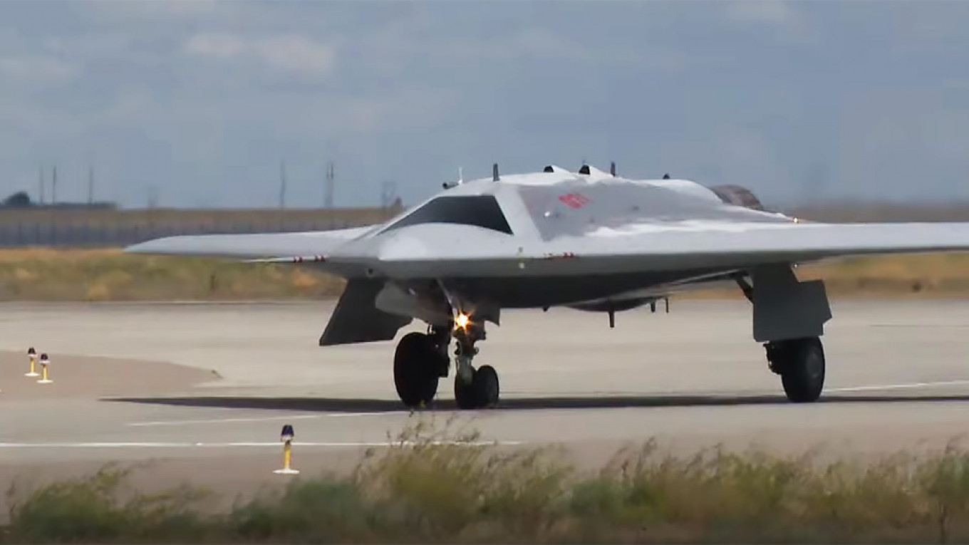 Nga những năm gần đây tích cực phát triển UAV vũ trang,