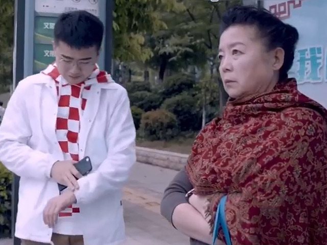 Cười 24H - Khi người phụ nữ trở mặt còn nhanh hơn cả "lật bánh tráng"