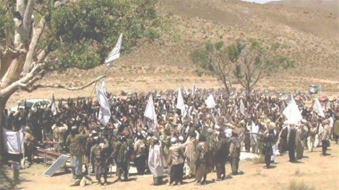 Được biết Jamaat Ansarullah là chỉ
huy một nhóm khủng bố người Tajikistan theo chủ nghĩa hồi giáo cực
đoan.Với kho vũ khí khổng lồ thu được từ quân đội Afghanistan được
Mỹ trang bị, có vẻ Taliban rất tự tin về sức mạnh của mình.