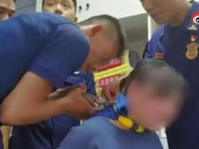 Phi thường - kỳ quặc - Người phụ nữ trình báo cảnh sát một việc khó tin, nguyên nhân là do hành động oái oăm của con trai