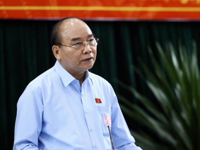 Tin tức trong ngày - Chủ tịch nước: Hàng ngàn người đi xe máy, mang theo trẻ nhỏ về quê rất đau xót